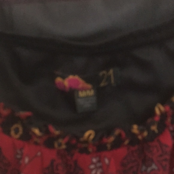 Strapless dress - Picture 2 of 3